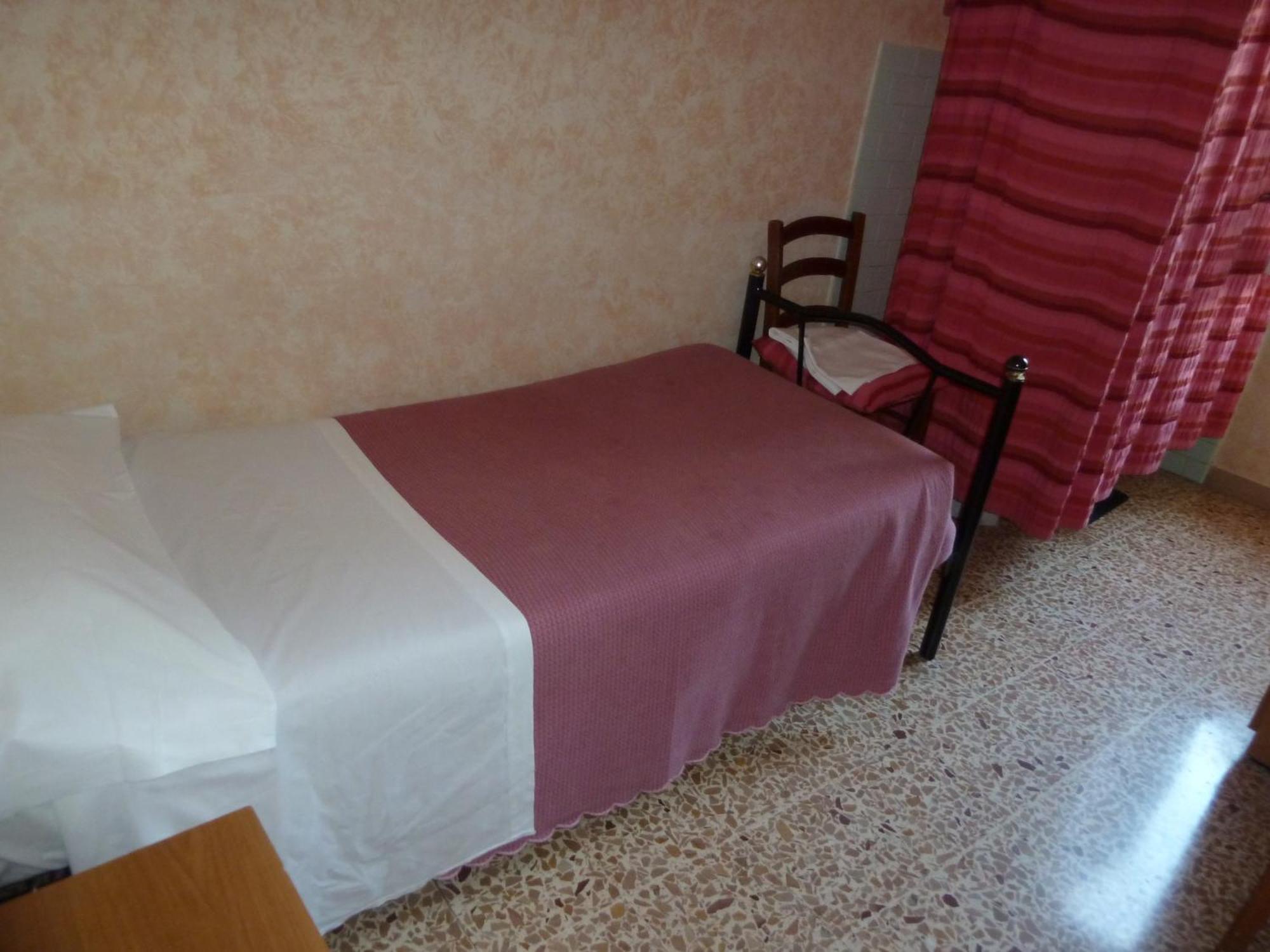 Hotel Bolognese Foligno Eksteriør bilde