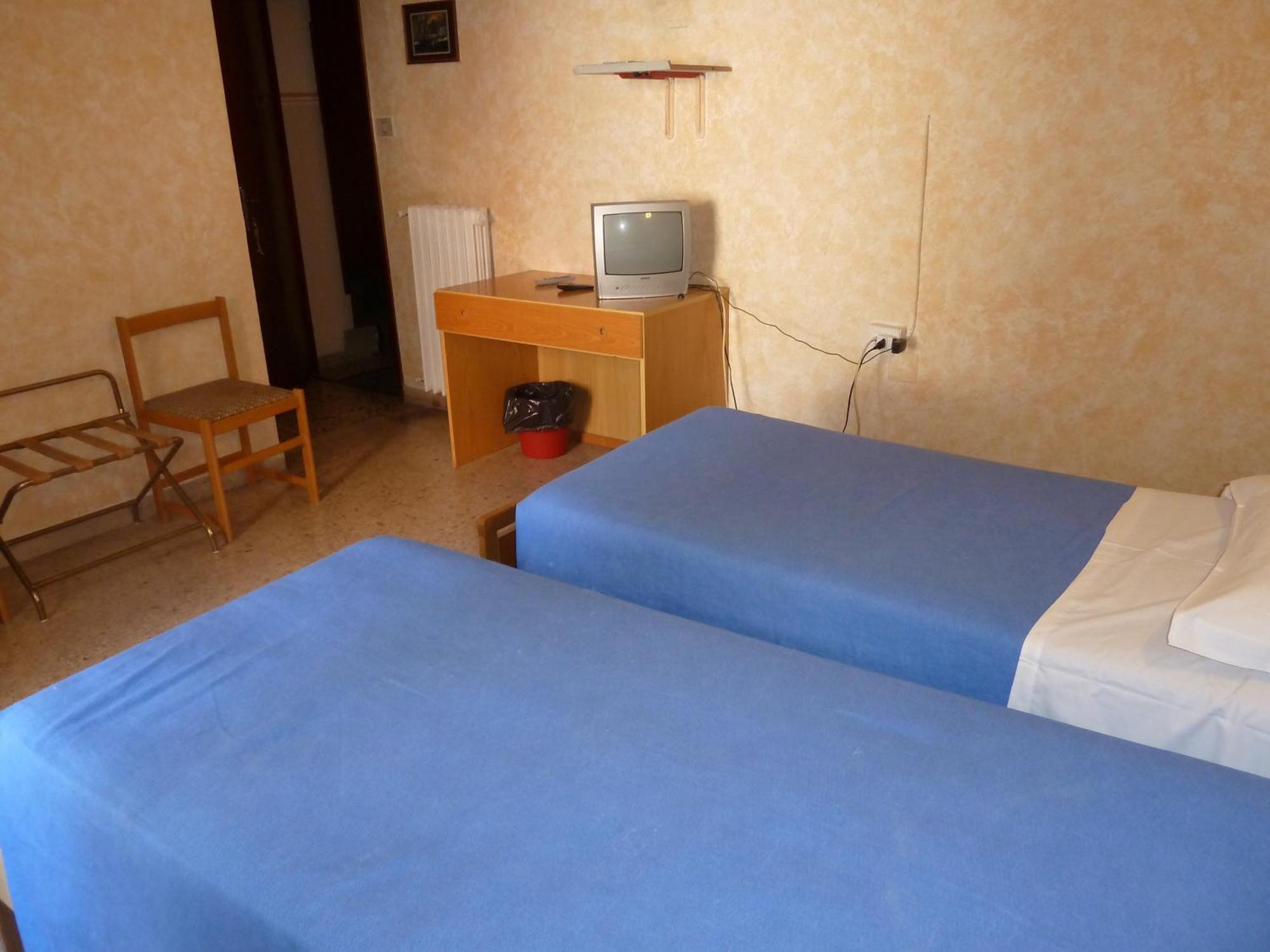 Hotel Bolognese Foligno Eksteriør bilde