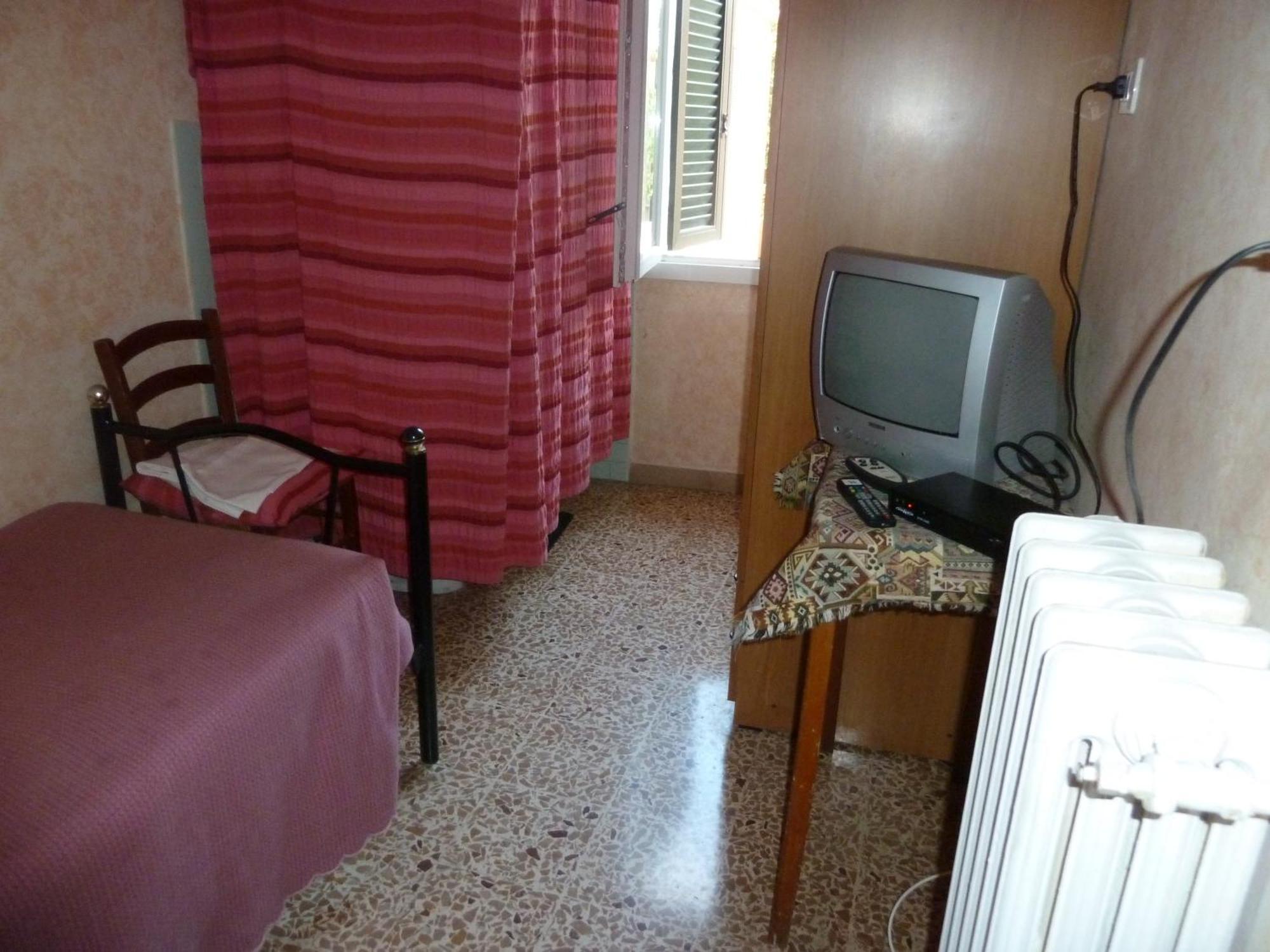 Hotel Bolognese Foligno Eksteriør bilde